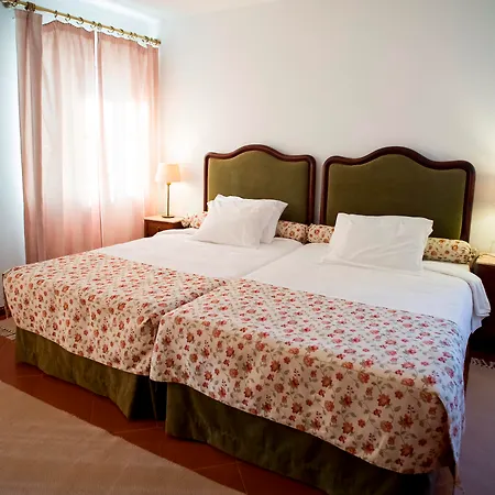 Casa Do Castelo 3*